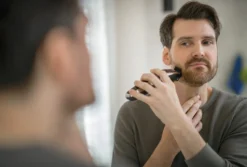 2 In 1 Vacuum Stubble & Beard Trimmer -By Anna hair studio 9870 800 Vacuum Trimmer 6 High 1024x691 1